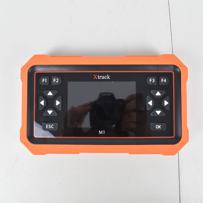 Công cụ chẩn đoán xe máy Xtruck M1 và Máy quét OBD2 với các chức năng Đọc/Xóa mã lỗi, Dữ liệu trực tiếp và Kiểm tra bộ truyền động