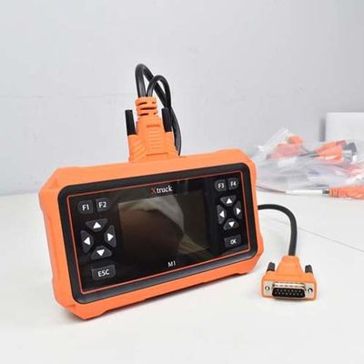 Dụng cụ chẩn đoán xe máy Xtruck M1 với Dữ liệu Khung hình Đóng băng, Thích ứng & Đặt lại Bướm ga và Hướng dẫn Khắc phục sự cố